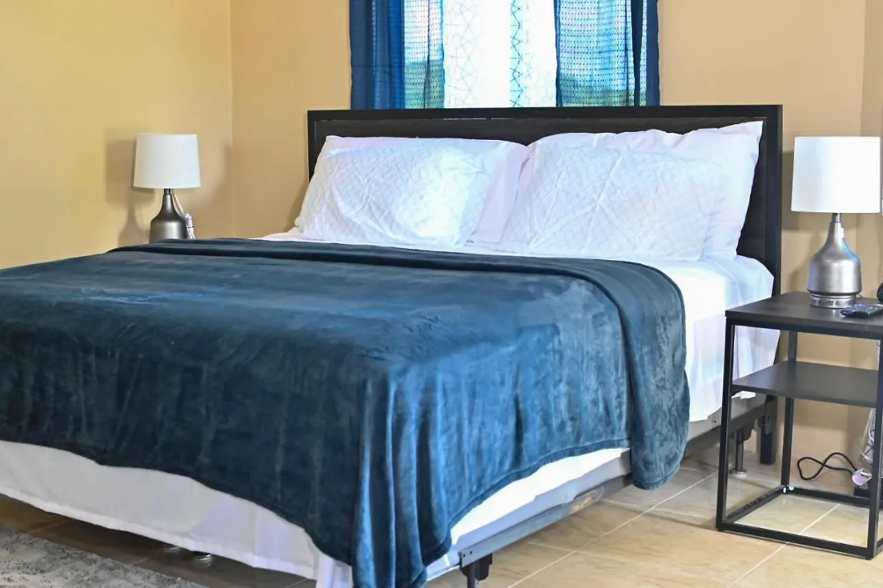 Apartamento Tamra'S Getaway Montego Bay
